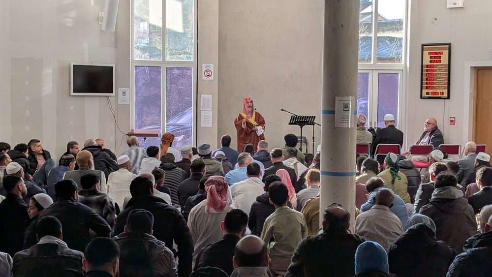 Jumu’ah (Fredagsbön) vid Stenhagen Mosque: En pelare för gemenskap och andlig utveckling